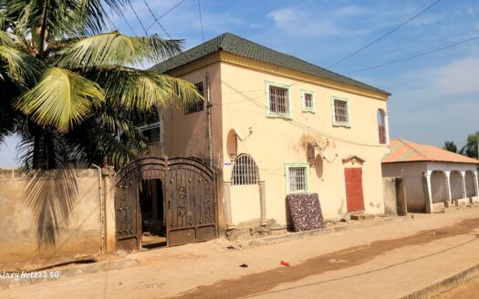Modern 3-Apartment Building in Faji Kunda