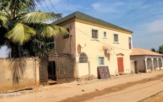 Modern 3-Apartment Building in Faji Kunda